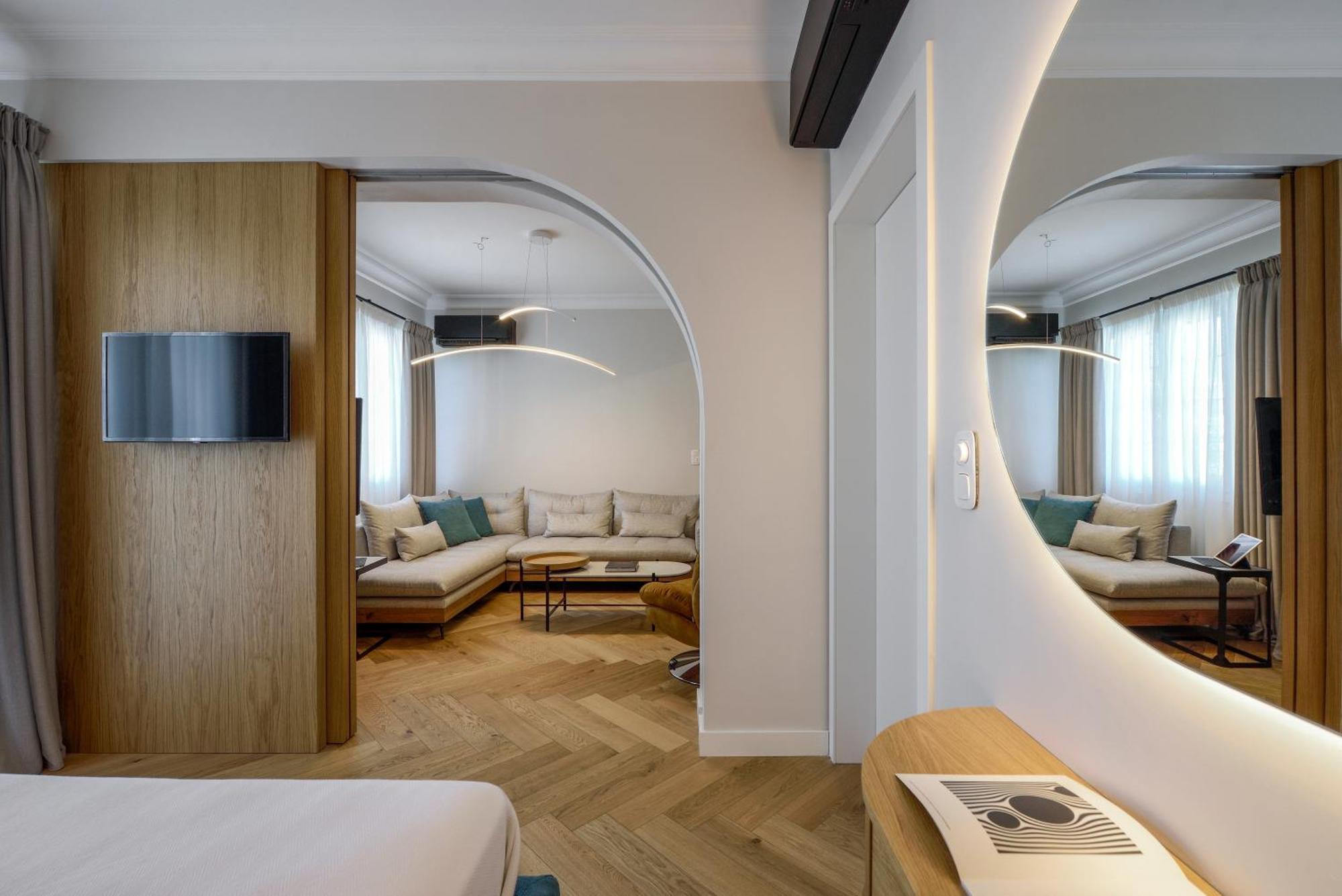Queen Apartment Thessaloniki By Luxlikehome سالونيك المظهر الخارجي الصورة