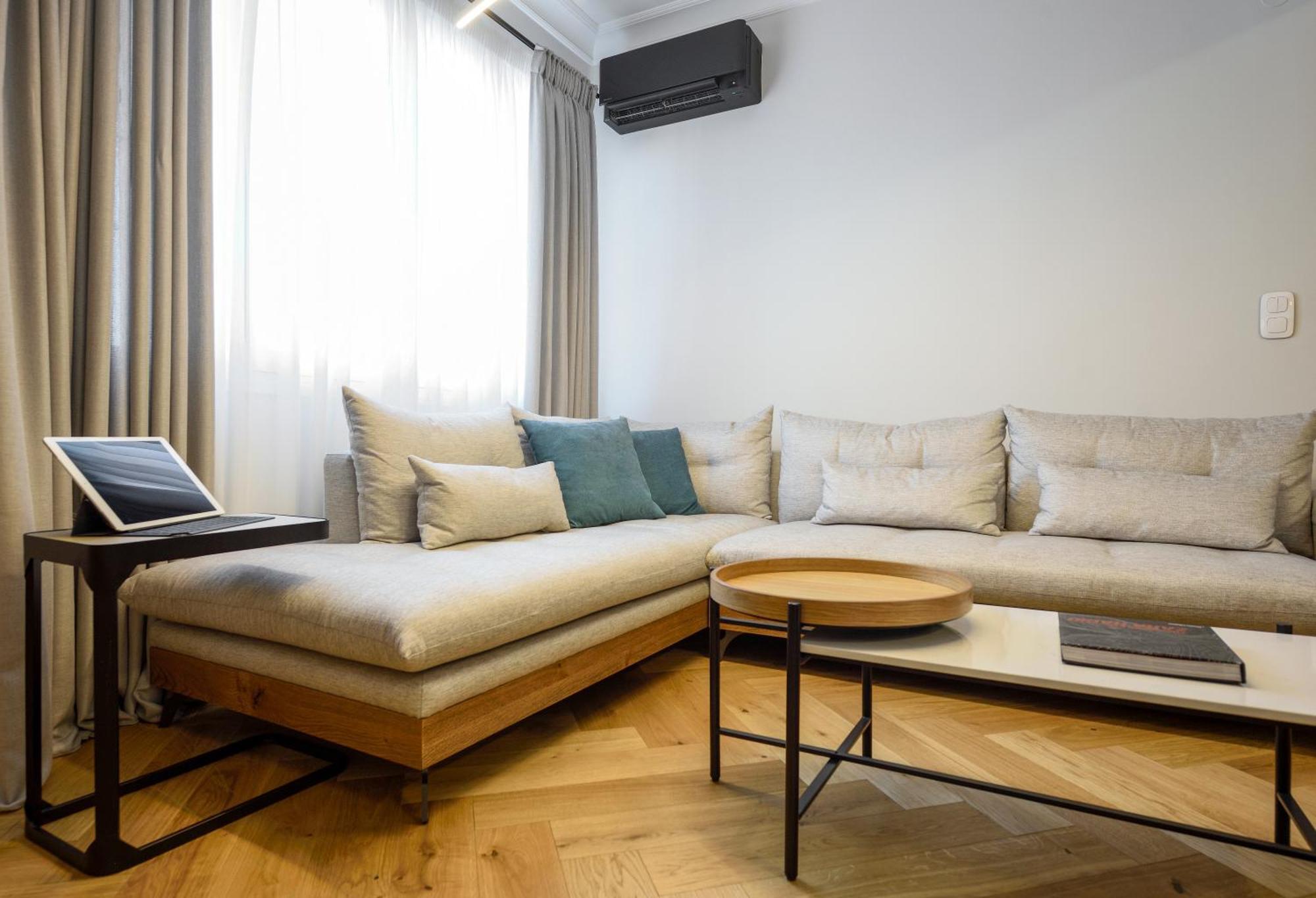 Queen Apartment Thessaloniki By Luxlikehome سالونيك المظهر الخارجي الصورة