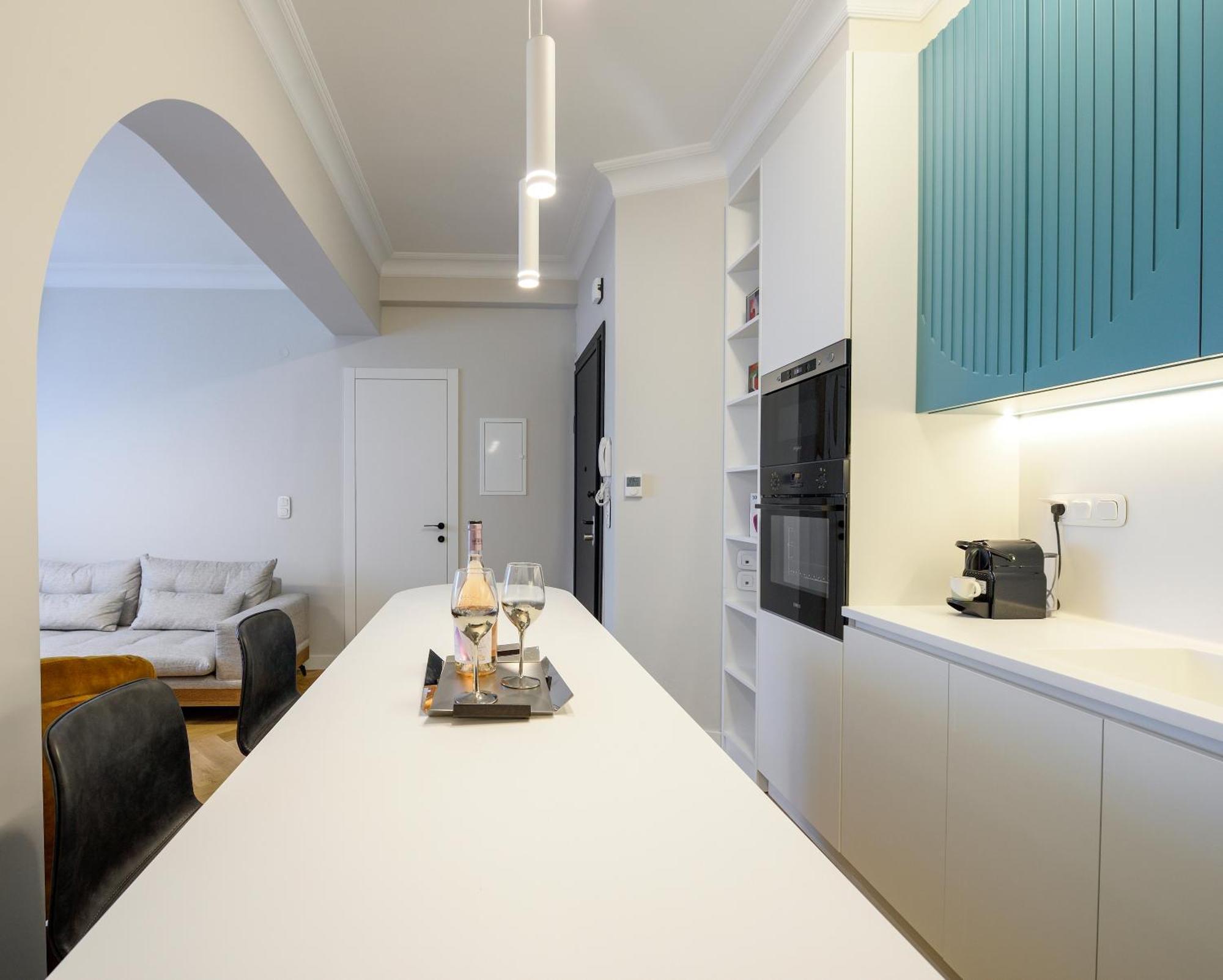 Queen Apartment Thessaloniki By Luxlikehome سالونيك المظهر الخارجي الصورة